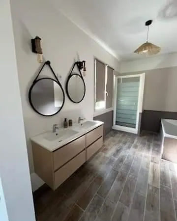 Nel Holiday home Mazan